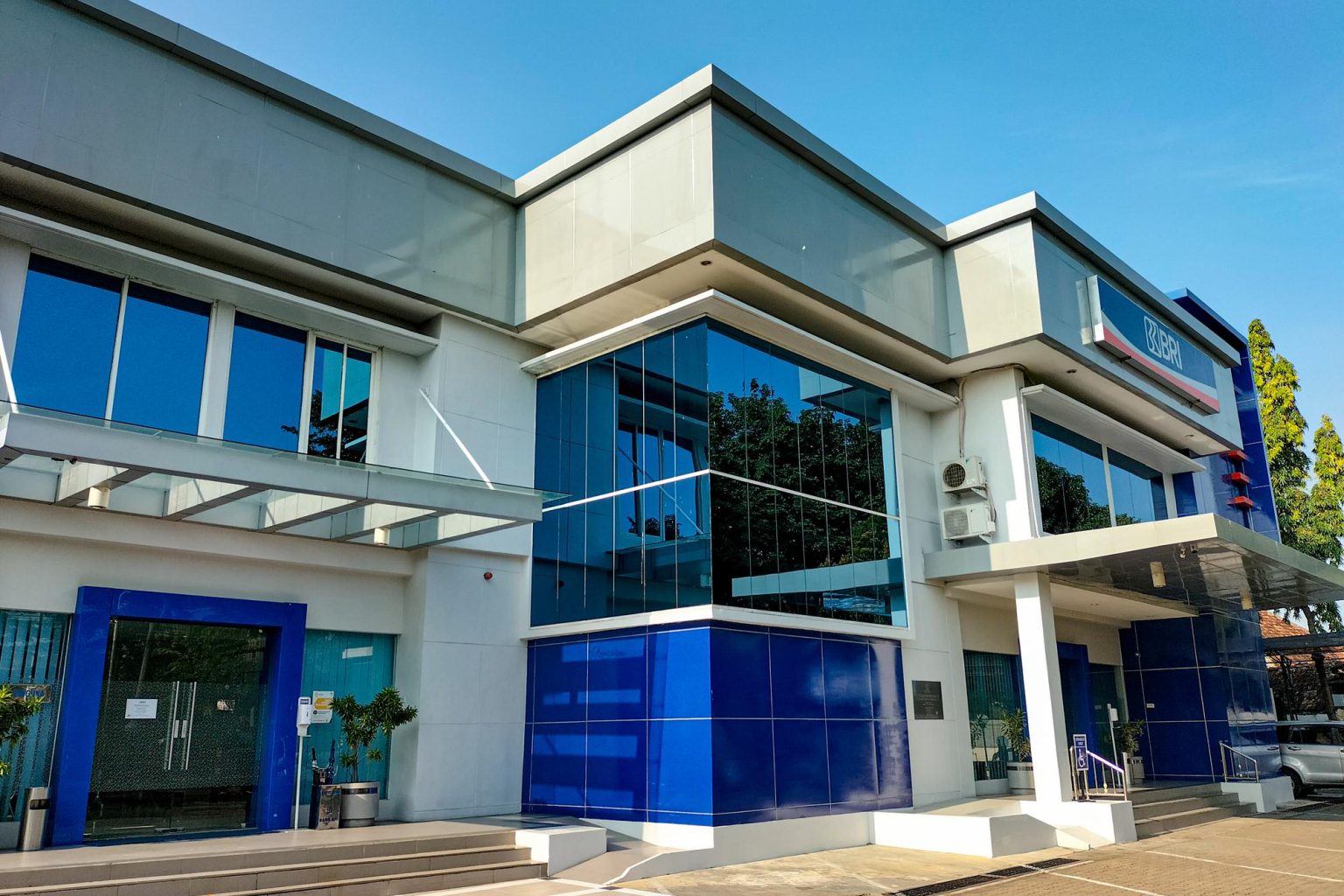 general contractor construction company services in Miami FL